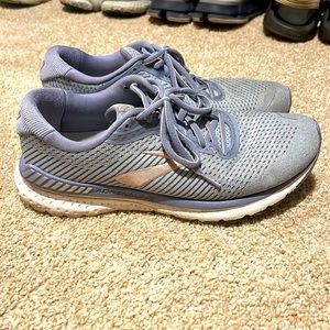 Brooks Adrenaline 20